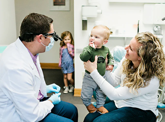 How to Help Children Feel Comfortable on Their First Visit to the Dentist