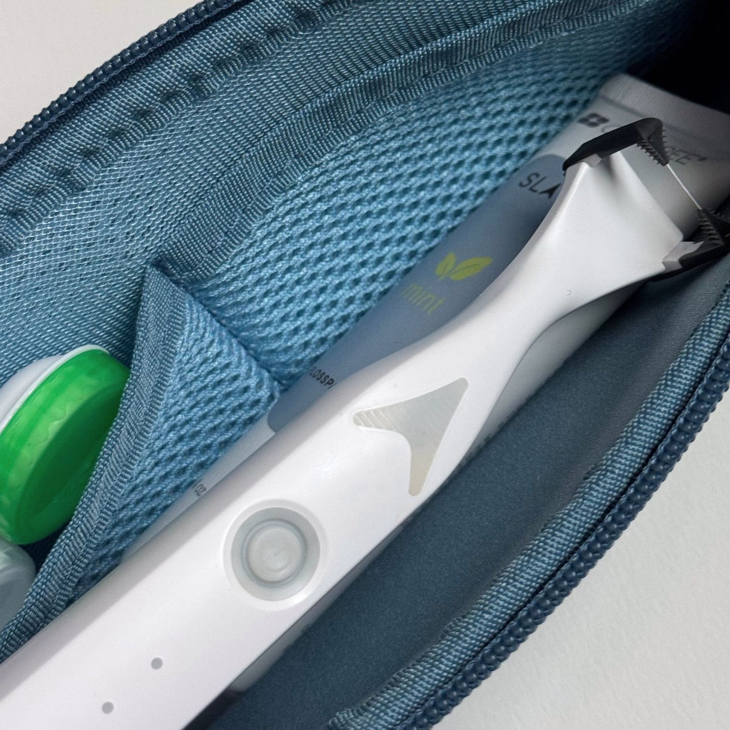 Flosser Travel Case - Blue