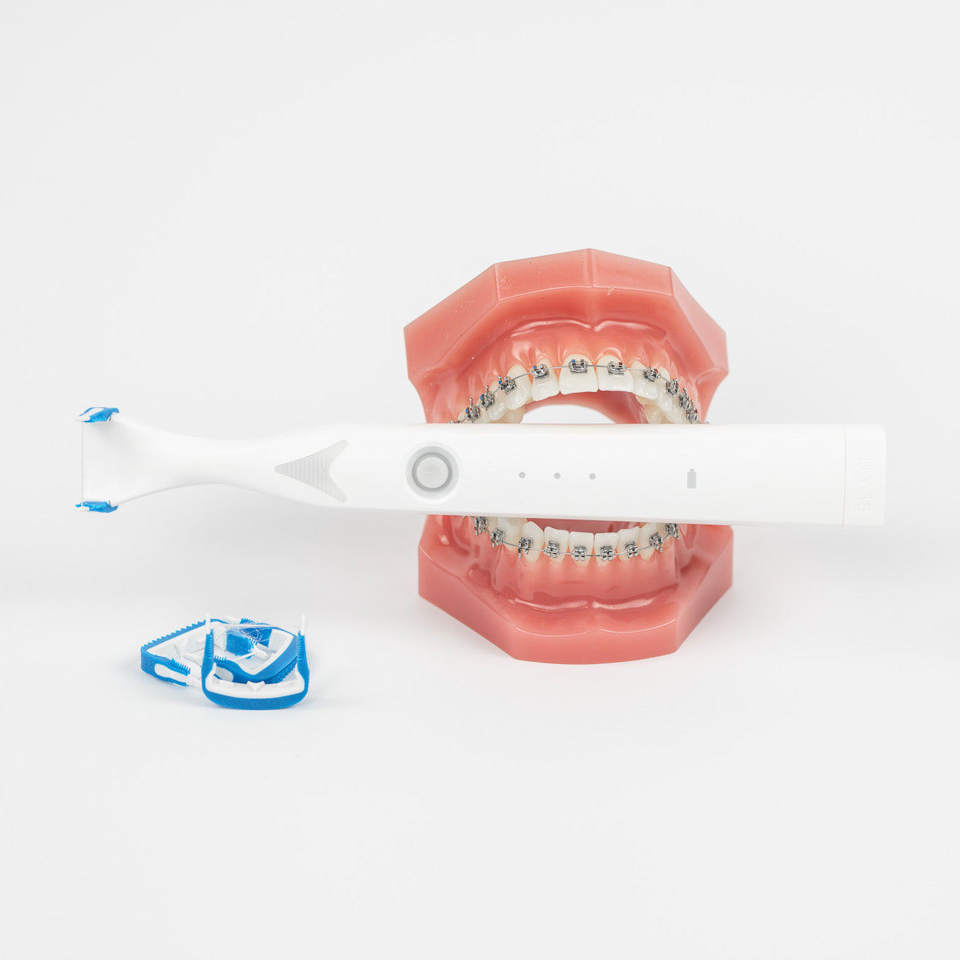 Braces Bundle (Rechargeable Flosser & Ortho Floss Heads)